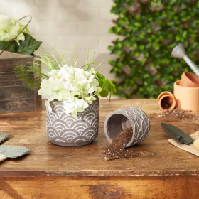 Set of 2 Black Scalloped Cement Flower Pots - Stylish Planters for Home and Garden